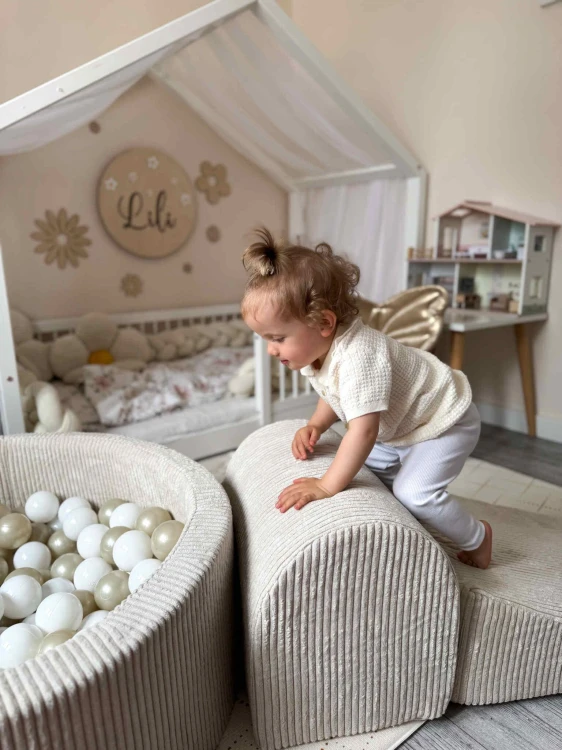 105643.jpg