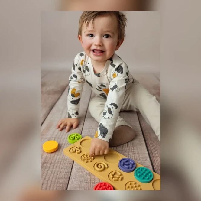 Puzzle sensoryczne kółeczka XL 6 elementów - Mom's Care 6m+