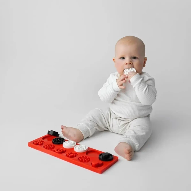 Puzzle sensoryczne kontrastowe kółeczka XL - Mom's Care 6m+